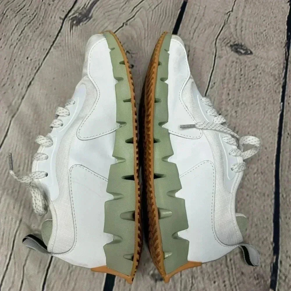 Reebok Zig Dynanica Women's Running Shoes White/Green size 8.5